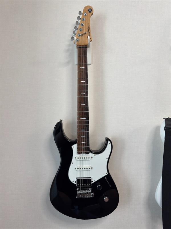 YAMAHA Pacifica Standard Plus Black  (PACS+12 BL)の画像